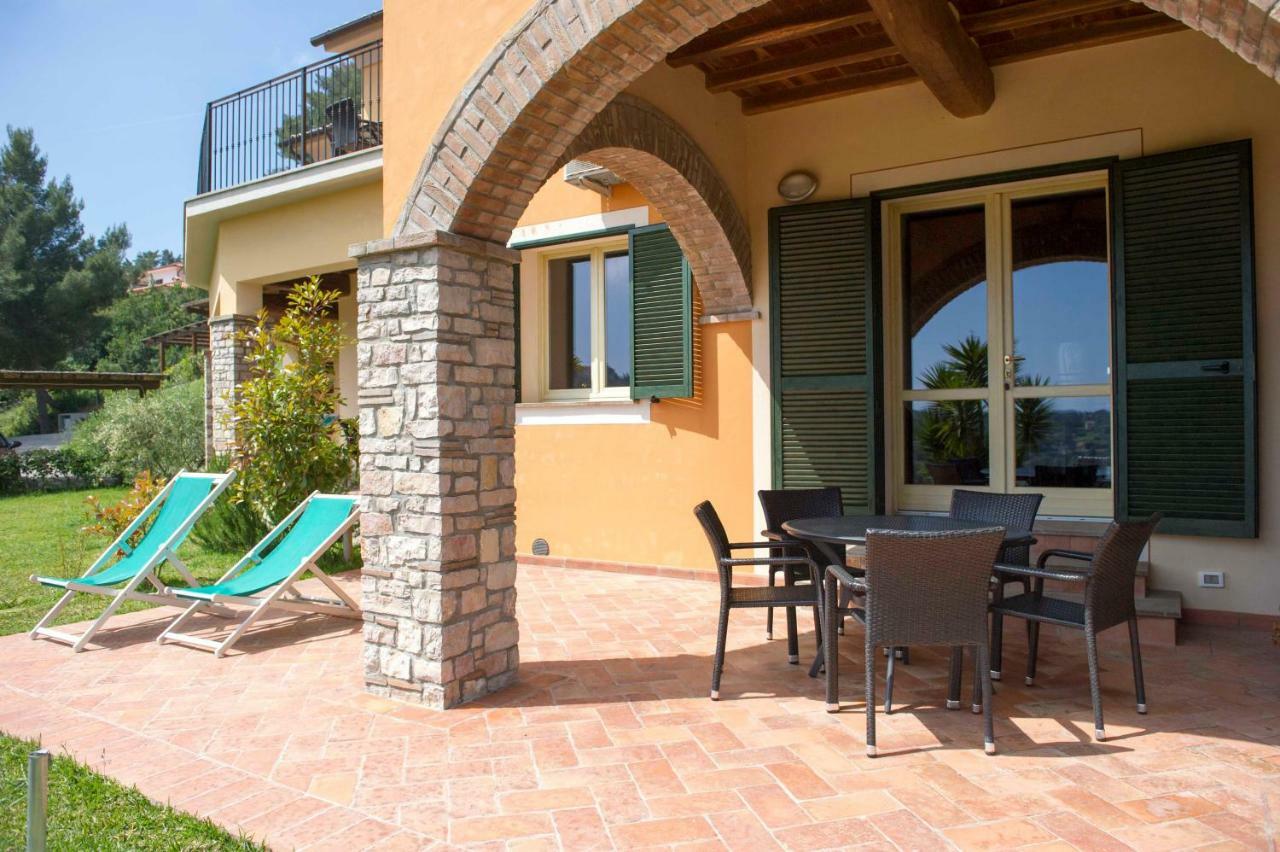 Il Casale Lägenhet Capoliveri  Exteriör bild