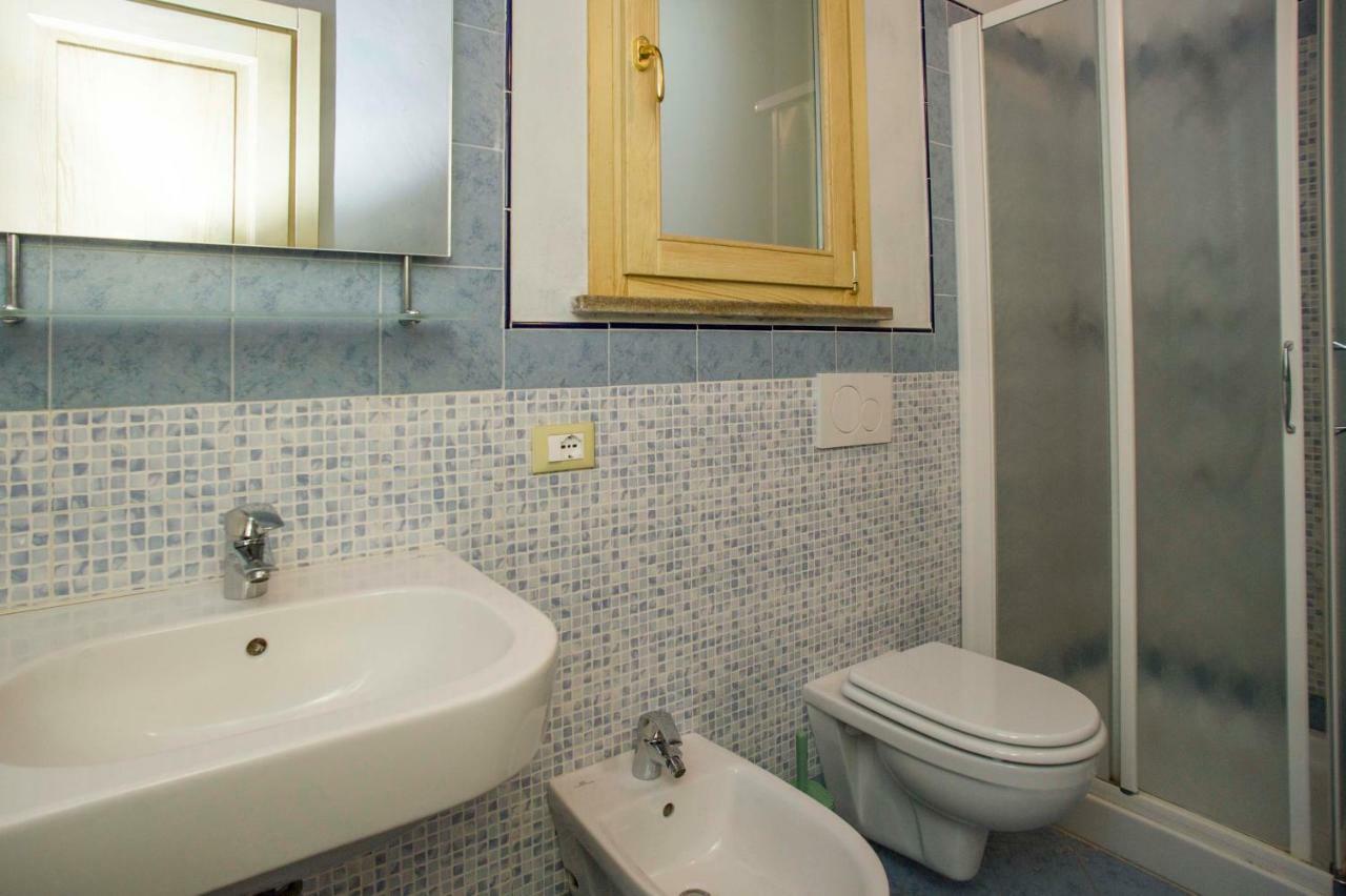 Il Casale Lägenhet Capoliveri  Exteriör bild